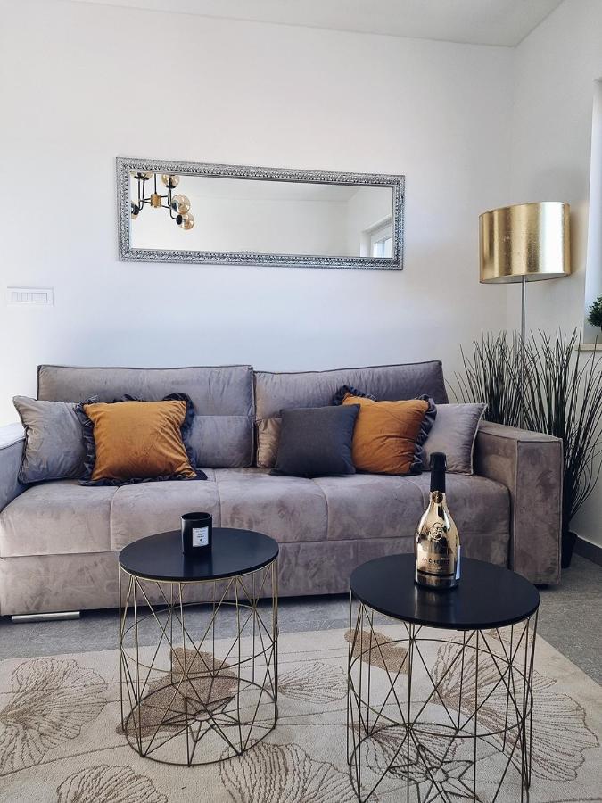 Seaview Apartment Sveti Filip i Jakov Bagian luar foto