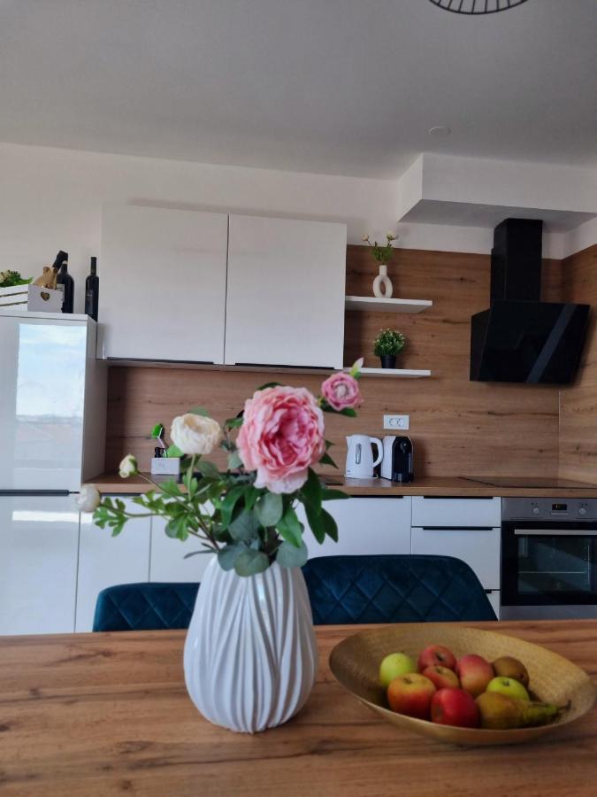 Seaview Apartment Sveti Filip i Jakov Bagian luar foto