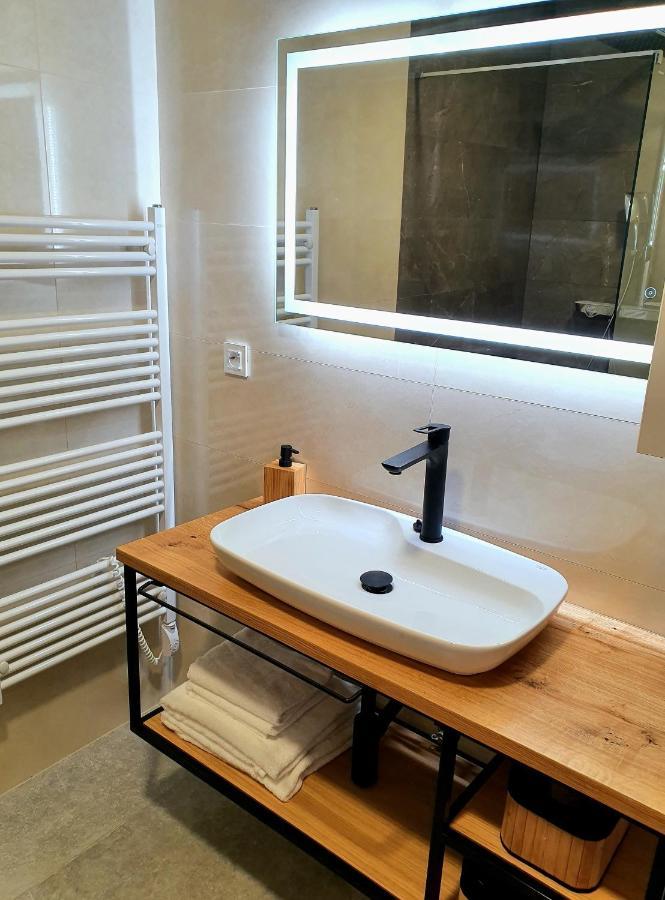 Seaview Apartment Sveti Filip i Jakov Bagian luar foto